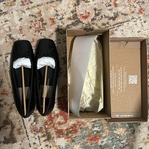 Dolce Vita Black Flats